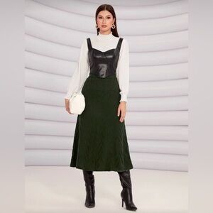 Chic Dark Green Midi Skirt